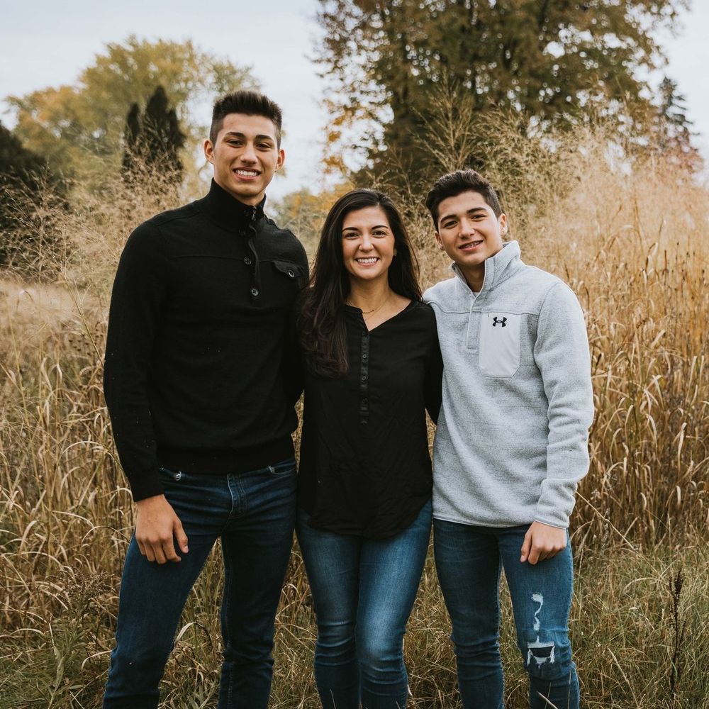 Meet your Posher, Angela